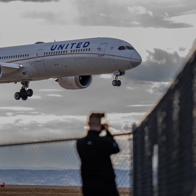 Aviation, Photography, Hockey | Canon EOS R7, Sigma 100-400mm | PFP by @Jmhanover12 | #Sigma400gng