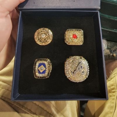 nsismw13's profile picture. 