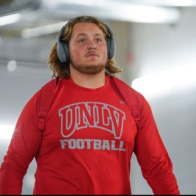 UNLV G/C Olineman -
@unlvfootball
All Mountain West All Academic