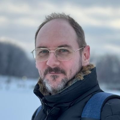 Art Director @ Black Ice Studios - Worked for: Axis Studios, Amazon, Gaumont, Mathematic, Paizo, Ferrari, Finalmouse, Unit, EA - Instructor @thegnomonworkshop