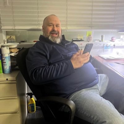 bearslick01's profile picture. just freaking moment