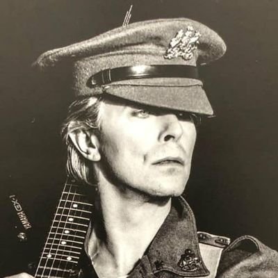 pervertaesthete's profile picture. 