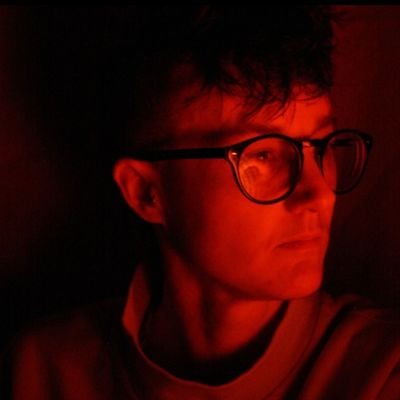 pickupformack's profile picture. looking past to move forward