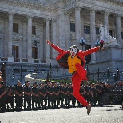 ARGENTINO, INDUSTRIAL ,PYME, defensor del movimiento nacional y popular, de ideología centro izquierda..