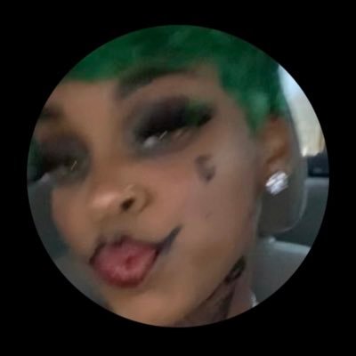 thavalidbitch's profile picture. I’m back outside 🤸🏾‍♀️🤪