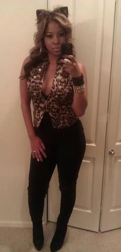 R3dBoneSupaThik's profile picture. pretty red bone the dope boys love her.. got em spendin rent money!