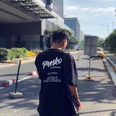 IIseanIII's profile picture. Herb is the toothpaste of the soul