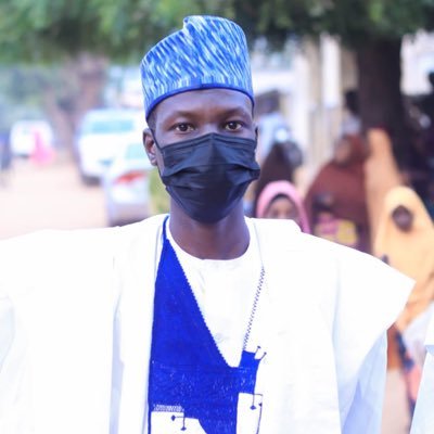 el_meen02's profile picture. I can and I will In Shaa Allah. Quantity Surveyor👷🏽‍♂️. Accidental banker 👔  #MUFC⚽️