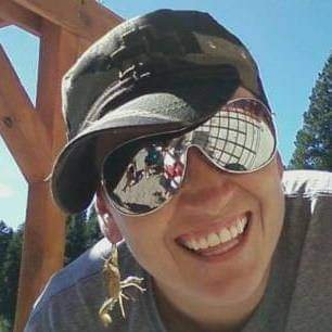 3 time Iraqi veteran and 21 years, now retired US ARMY. 🇺🇸 A true Montana girl. current crane operator. True patriot. America first. God Bless