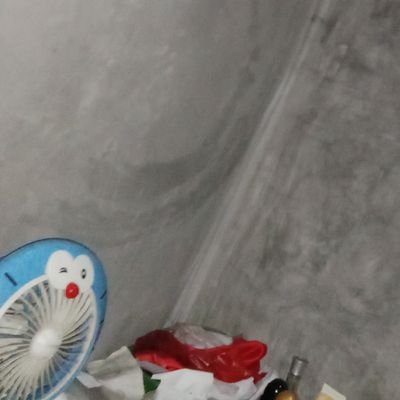 iksan284998's profile picture. 