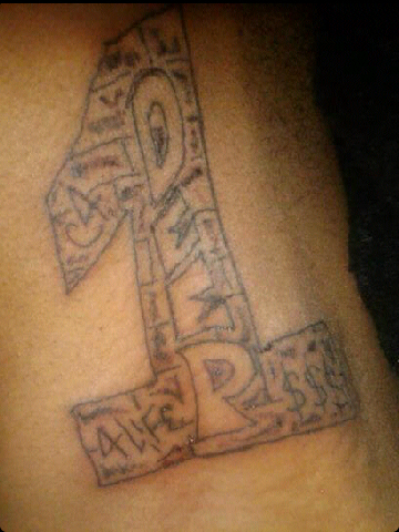 I hold it down 4 my niggas in tha pen 2 tha grave #TeamFucDaFeds #TeamGettinMoneyDaily #TeamFreeVellAkaCashtro #TeamFreeChicoAkaDaCheif #Team1Deep