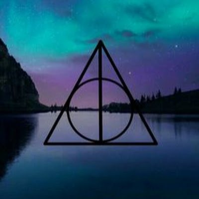 tulika_manek's profile picture. 