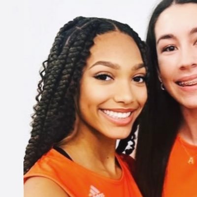 ArmaniJones2025's profile picture. C’O 2025 | DS/L/UTILITY | 5’9 | HOUSTON JUNIORS VB | KATY JORDAN HS (TX)🖤💛 | 1X UNDER ARMOUR ALL AMERICAN CAMPER ⭐️| ✉️: ARMANIJONES2025@GMAIL.COM