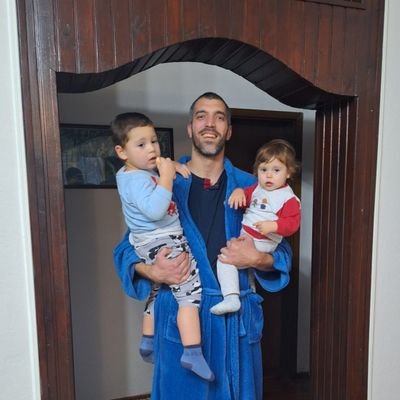 maximindaja's profile picture. 