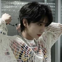 iris ♡ (@ailliseu) 's Twitter Profile Photo iris ♡ (@ailliseu) 's Twitter Profile Photo