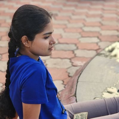 naina_NBM's profile picture. 🏀🎶💃⚽