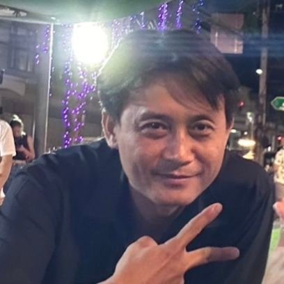 theeraphad1981's profile picture. พูดภาษามนุษย์ได้