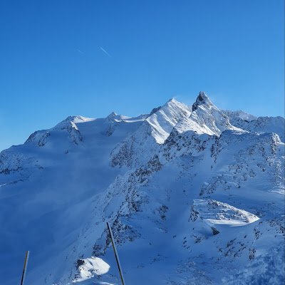 EsteJosem's profile picture. Anti rojo. 
Orgulloso de ser español