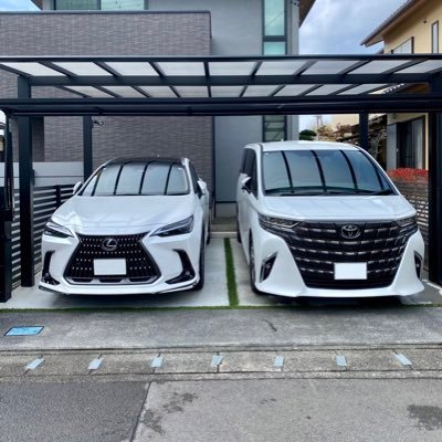 kt_seven7's profile picture. クルマ、スニーカー、ストリートファッション大好きです👟新型アルファード、レクサスNX350h ver.Lに現在乗っております。色々な方と繋がれたらと思います。よろしくお願い致します😊🙏主にXは情報収集が主で、インスタメインですがよろしくお願い致します🤗