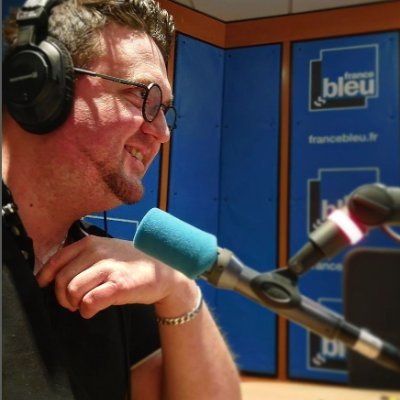 🌃 Noctambule
🚨 Passionné par le monde de la sécurité civile et des médias 🎥
🎙️ Vos après-midi 100% Musique 100% Franche-Comté @ici_besancon 📻