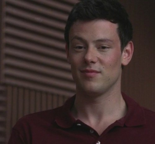 Finn Hudson. Bisexual. I can't dance, and I'm super tall... I love @SexySamEvans. :) He kinda rocked my world. He's wonderful and I can tell he loves me. :D