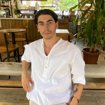 929royalc's profile picture. irade