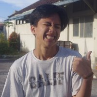 Aqwamarin Kayyis (@k081004r) 's Twitter Profile