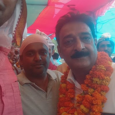 मार्केटिंग मैनेजर, मैन्युफैक्चर मैनेजर, और ब्रांड ओनर श्री कृष्णा पॉइंट ,ब्रांड नेम खलास हाउसहोल्ड केमिकल मैन्युफैक्चरर, बिहार मधुबनी सागरपुर पंडोल,
