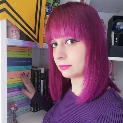 🖋 Escritora y Streamer 💻
📖 Autora de Leyendas de Reytha 🐉
📖 Coautora en Calabozos de Tinta 🔮
🖲️ Jugamos juntos: https://t.co/BaWWlSAbyd 🎮