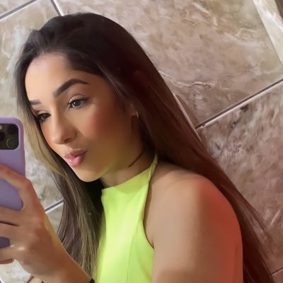 lavniamr's profile picture. ⠀⠀⠀⠀⠀⠀💛.