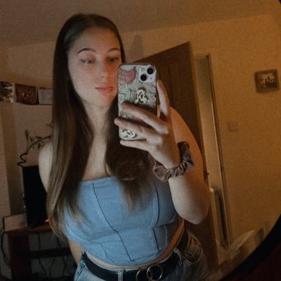 laurenurry Profile Picture