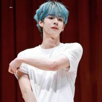Nhฦฐ ร (@tranthinhuy034) 's Twitter Profile