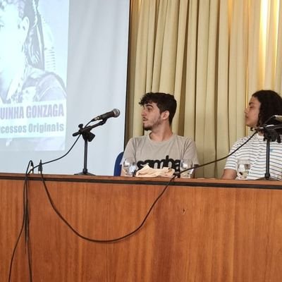 Certificados monólogo em dia 🔎
Lendo umas coisas aqui 💬
🌵📰