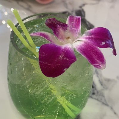 BabyPinacoladaa's profile picture. 🍹