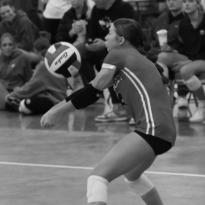 Iowa select vbc 17 Black #14 #14.Ds/Libero. North Scott High school #5. 2026. 5’2. https://t.co/lGkvIPR8fD