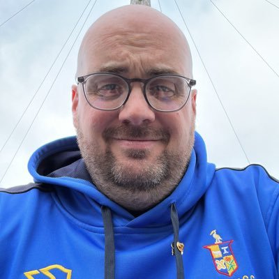 Late forty something lad, returned unsuccessful cricketer and BFC supporter. Like the odd pint…