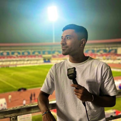 Football commentator: @indsuperleague, AFC Champions League, AFC Cup, WCQs + more. Ex BBC Leicester & AIR. I like alliteration.

Height kam, fight zyaada.