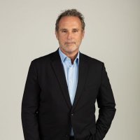 harris whitbeck (@harriswhitbeck) 's Twitter Profile
