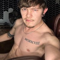 Taylor :) (@bgdk98) 's Twitter Profile