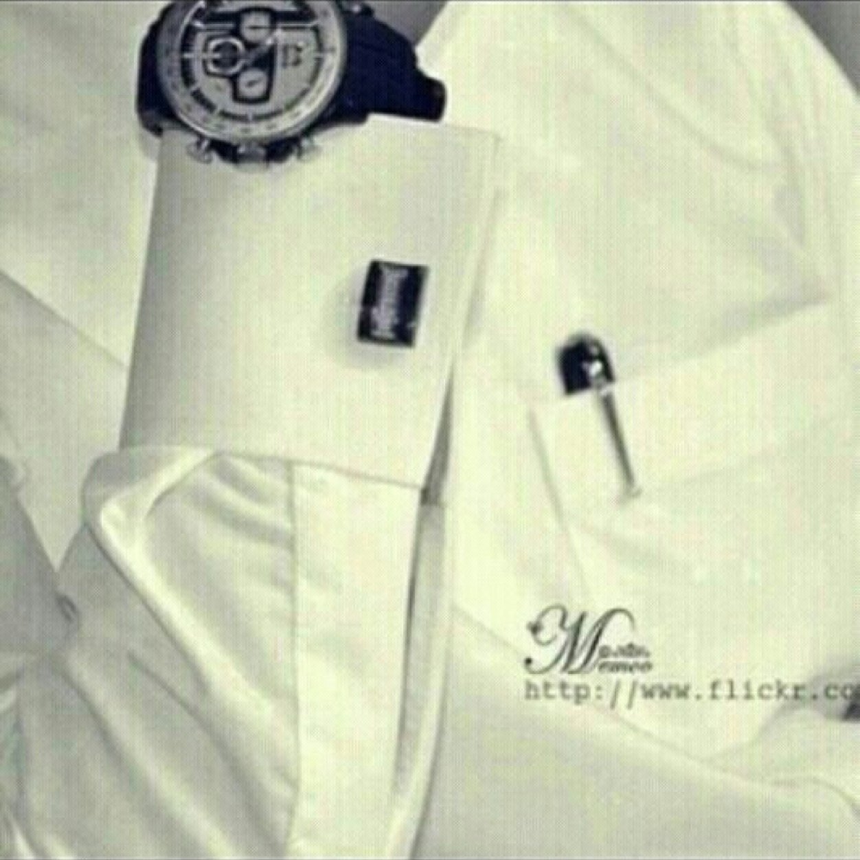 PawanKumar71476's profile picture. The World's 1st Modular Smartphone Gear System | Battery Photo Case with Camera Handle and Moment Lens Interface | Made for Mobile Photographers