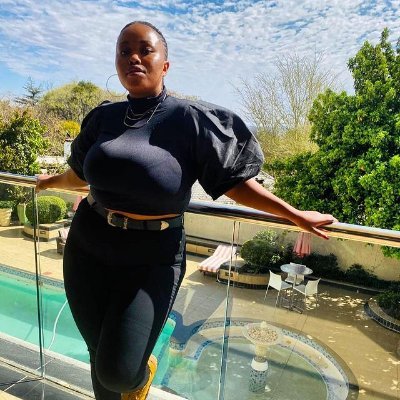 Nomzamo_x03's profile picture. Savage kingdom💊 Toxic calling💸🚩