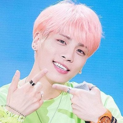 first ever 27 year old sonic homestuck kpop stan no proship!
stan twitter 🙄