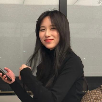 TWICE 🍭 ONCE | Michaeng 🐧🐯| Scorpio 🦂 | Introvert | 🎮 🎧🍿🎥 🍔 🐟🥑| This account is for Twice and K-pop 🙏🧎🏻♂️ 🫶