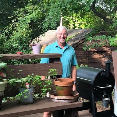 Rolandsizemore0's profile picture. Living and Learning