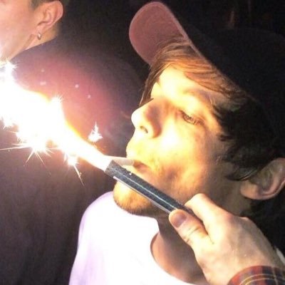 niallcupxake's profile picture. change.