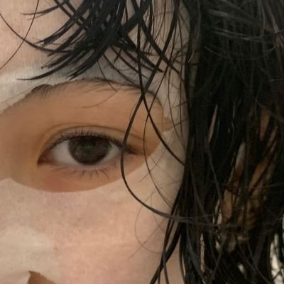 studiespeach's profile picture. conta voltada apenas para o studytwt. 𖹭