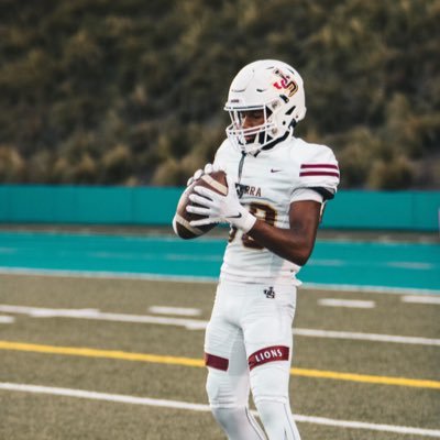 JSerra Catholic High School | Class of 2027 | Student Athlete 3.7 GPA | Three Sport Competitor 🏈 WR / CB | 🏀 PG | 🏃🏾‍♂️| Head Coach @vscwintoday