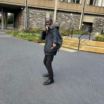mideposon's profile picture.