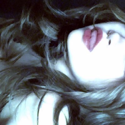 FRI3D4BOSS's profile picture. i'm sorry, but there was never enough room on this stage for both us.