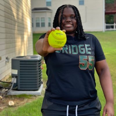 Stockbridge High 2025’ Softball 🥎 3.9gpa